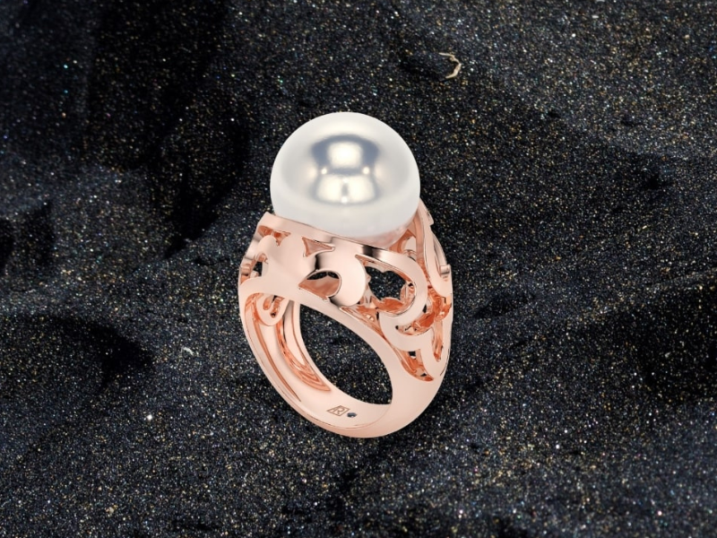 Ring from the Oceano collection