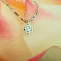 Pendentif Carré Diamant 0.30 carats - Antonio Roccabella Jewellery